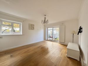 Photo 5- click for photo gallery